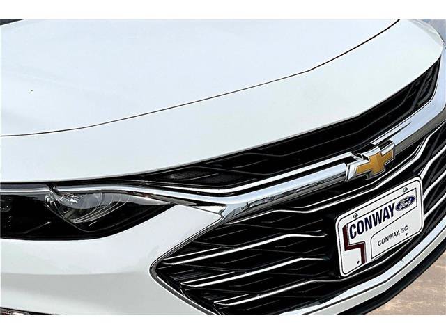 Used 2022 Chevrolet Malibu LT FWD image 35