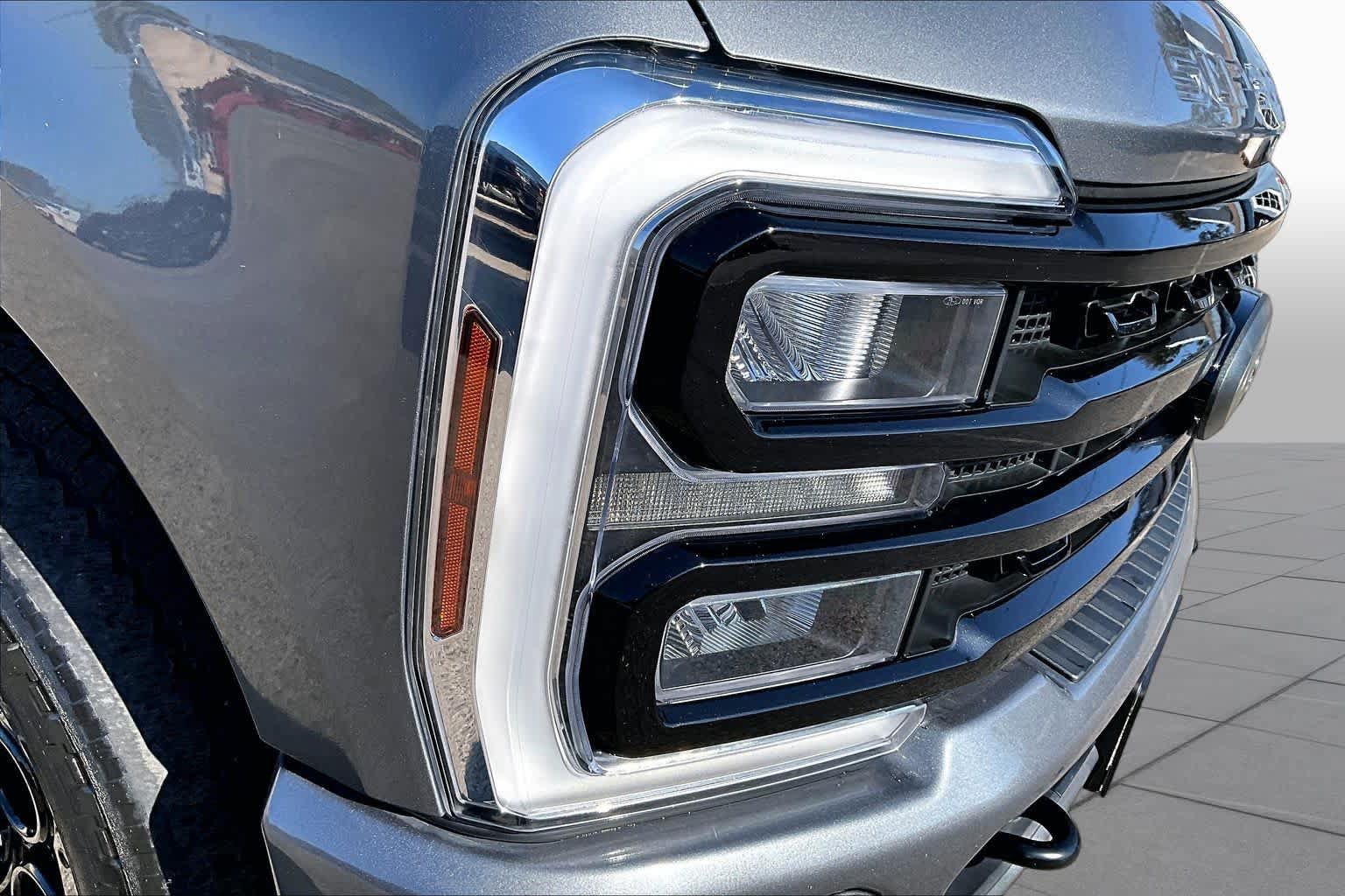 Certified 2024 Ford F250 Lariat w/ Lariat Ultimate Package AWD/4WD image 27