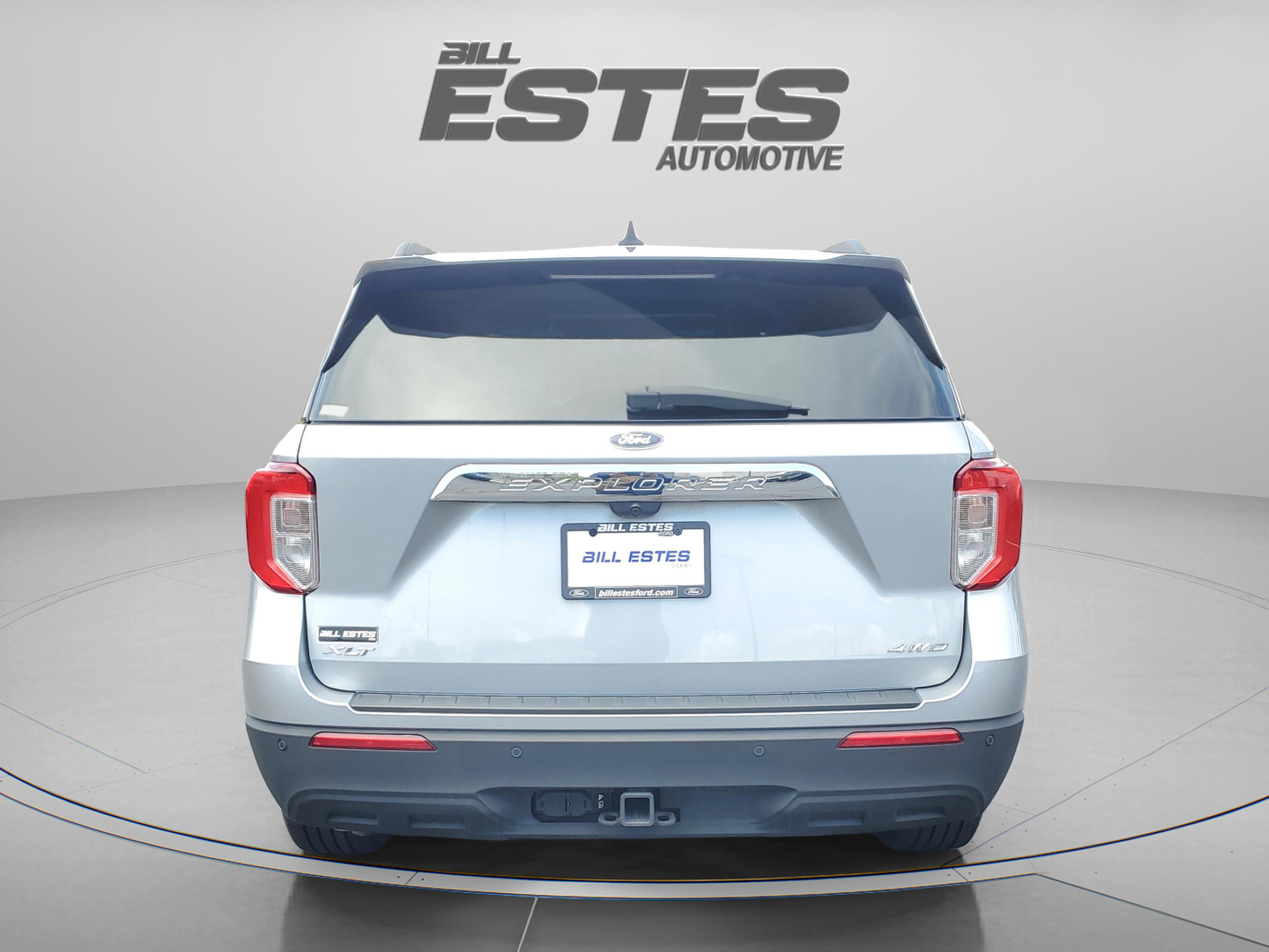 Certified 2023 Ford Explorer XLT w/ Class IV Trailer Tow Package AWD/4WD image 3