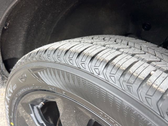 Certified 2024 Ford Explorer ST w/ Equipment Group 401A image 28