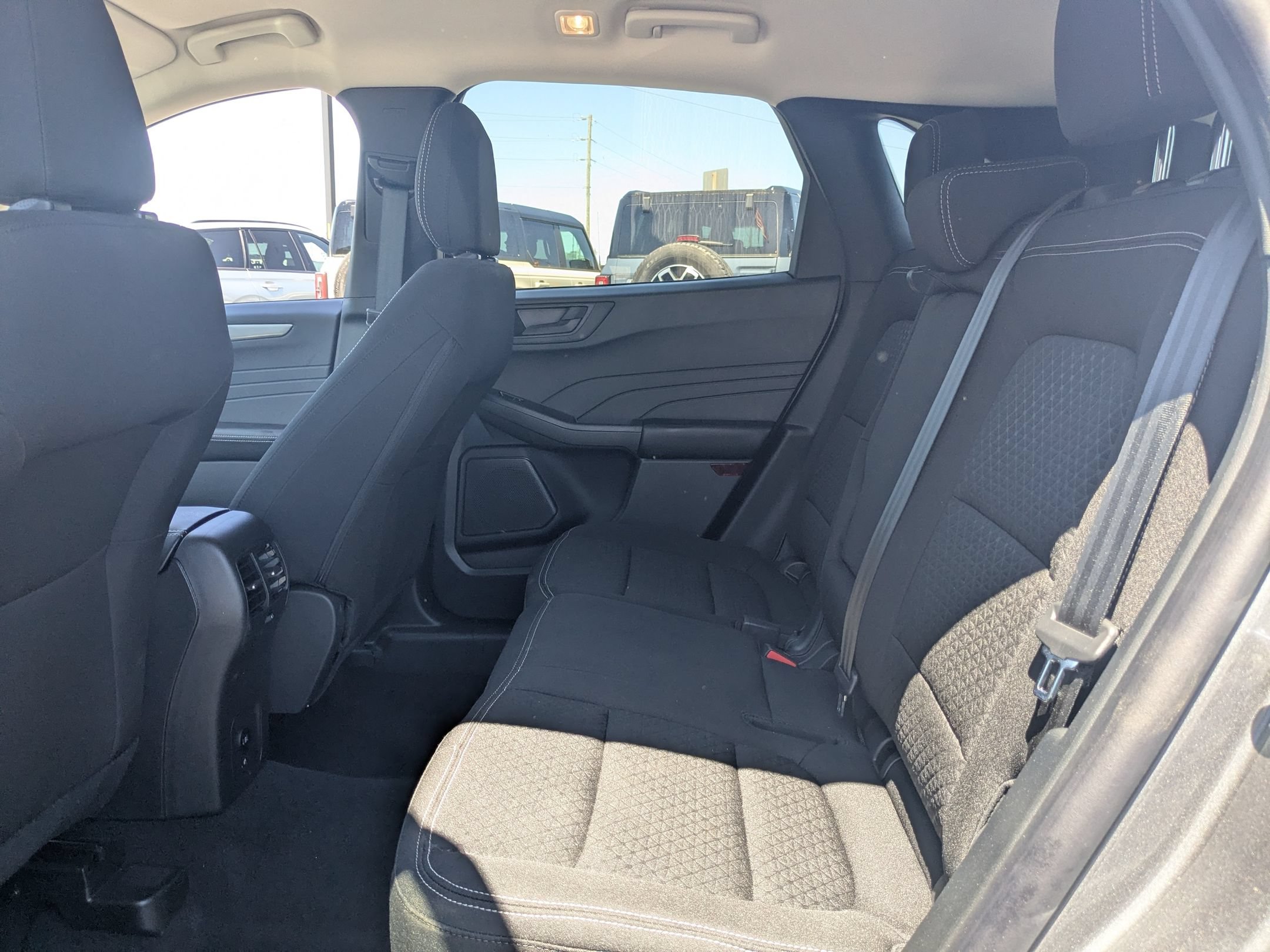 Certified 2025 Ford Escape Active w/ Cold Weather Package AWD/4WD image 27