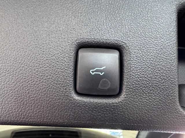 Certified 2024 Ford Escape Active AWD/4WD image 23