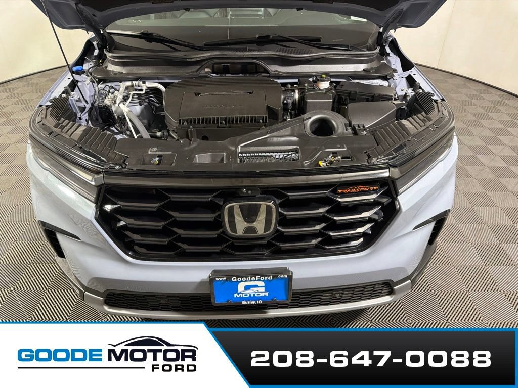 Used 2024 Honda Pilot TrailSport image 25