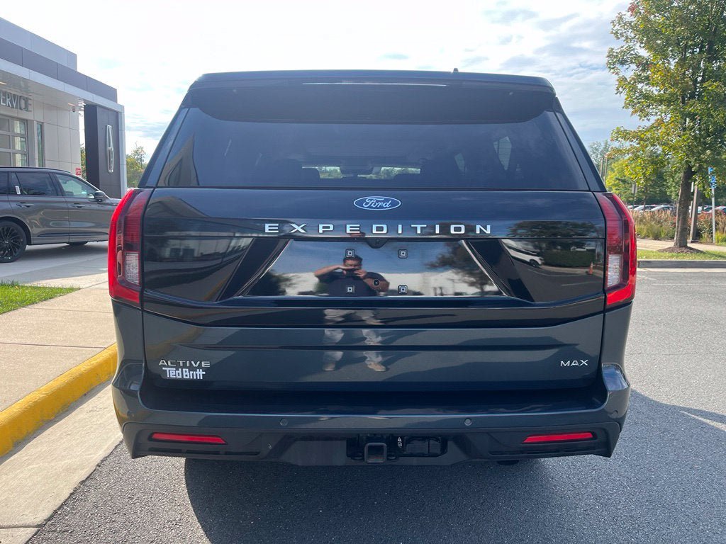 Certified 2025 Ford Expedition Max Active AWD/4WD image 8