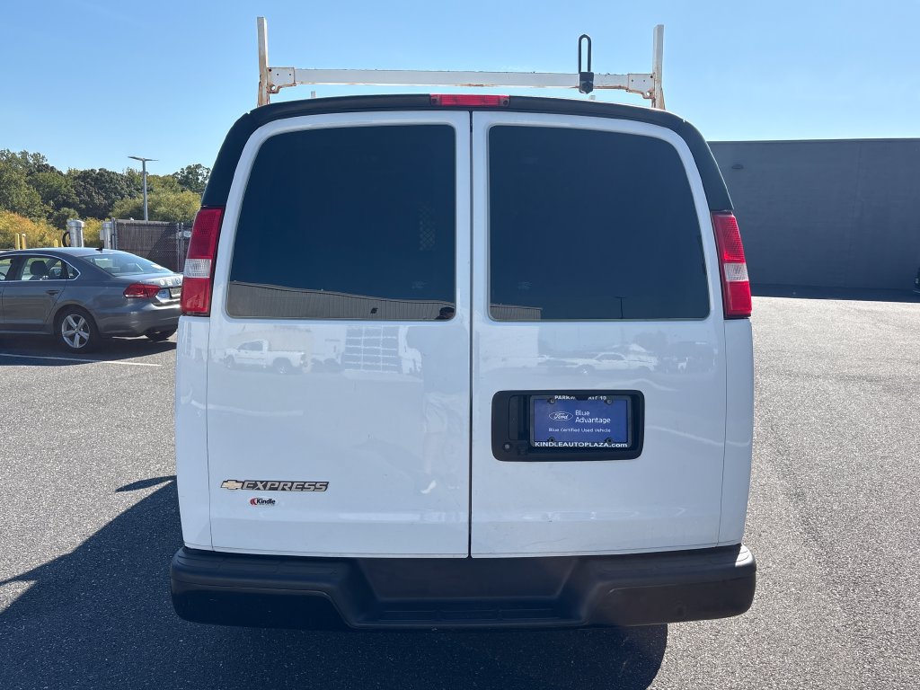 Used 2023 Chevrolet Express 2500 w/ Driver Convenience Package RWD image 21
