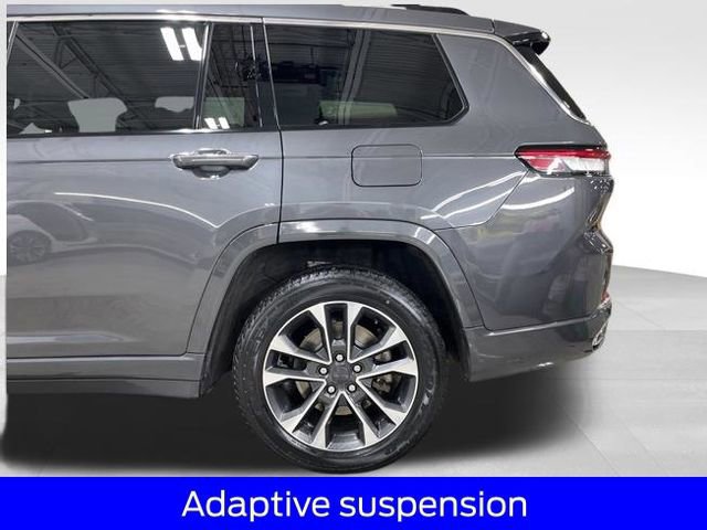 Used 2023 Jeep Grand Cherokee L Overland w/ Luxury Tech Group IV AWD/4WD image 7