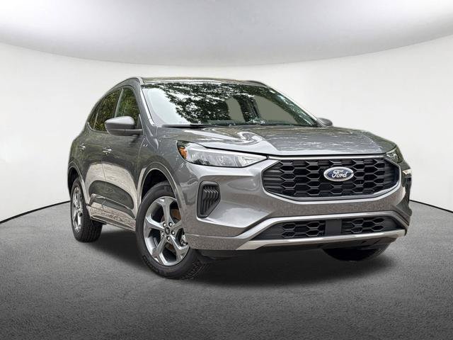 Certified 2024 Ford Escape ST-Line w/ Tech Pack #1 AWD/4WD image 2
