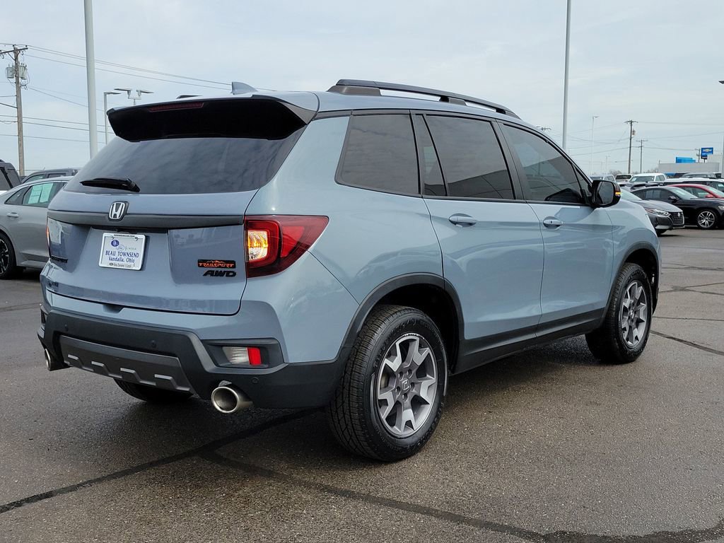 Used 2022 Honda Passport TrailSport image 4