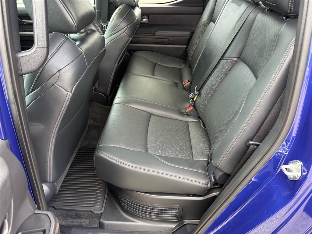 Used 2025 Toyota Tacoma Limited AWD/4WD image 8