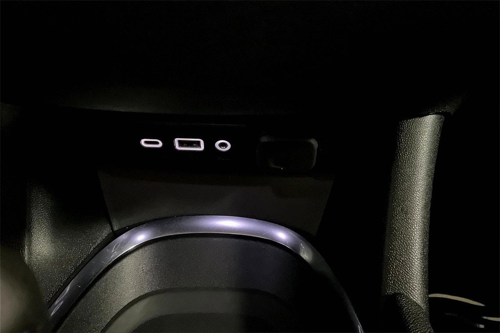 Used 2024 Chevrolet Malibu LT image 31