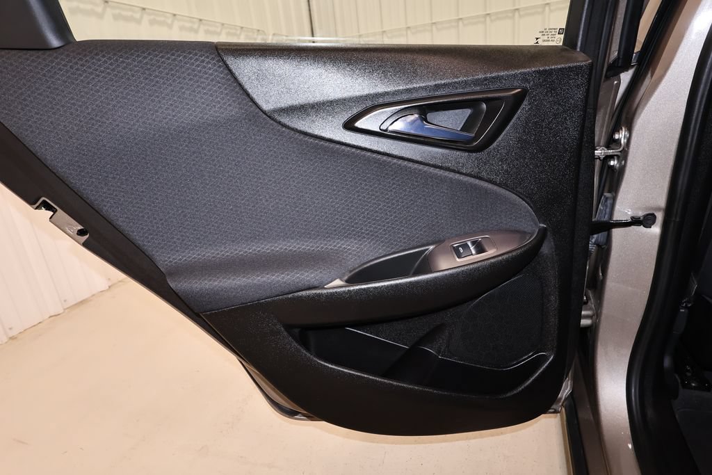Used 2022 Chevrolet Malibu RS FWD image 15