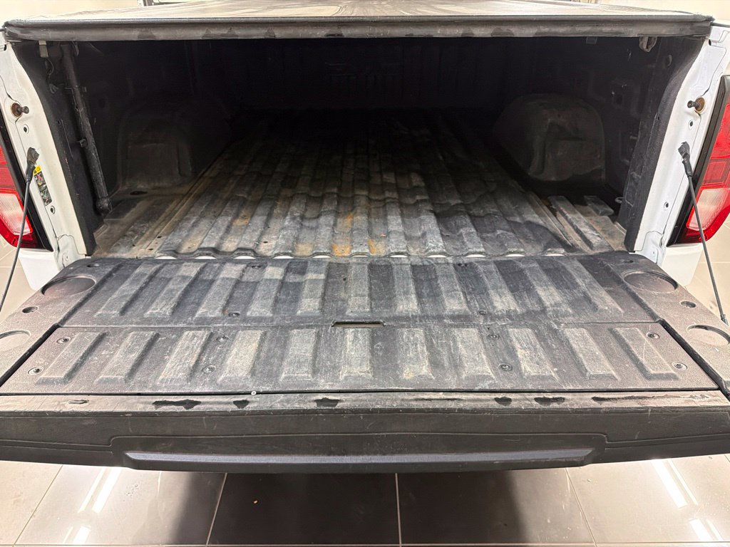 Used 2022 GMC Sierra 1500 Elevation w/ LPO, Elevation Black Package AWD/4WD image 33