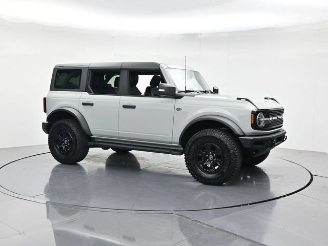 Certified 2024 Ford Bronco Wildtrak AWD/4WD image 3