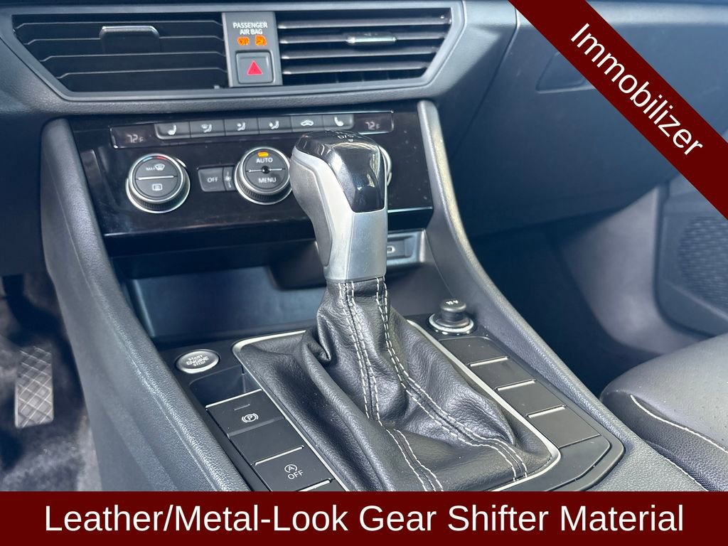 Used 2023 Volkswagen Jetta SE FWD image 9