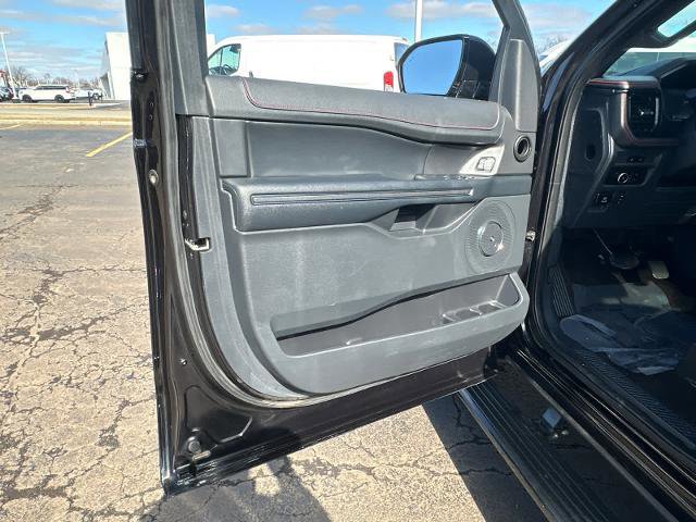 Certified 2022 Ford Expedition Limited image 30