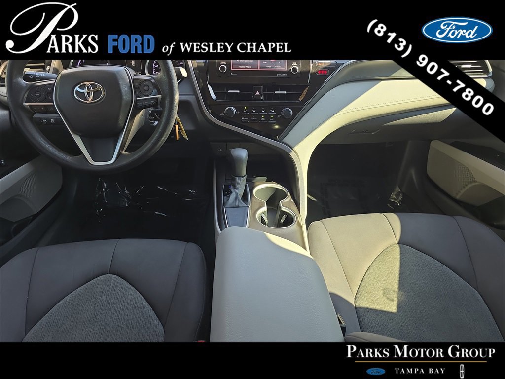 Used 2021 Toyota Camry LE image 11