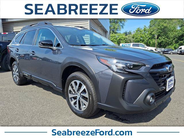 Used 2024 Subaru Outback Premium AWD/4WD image 1