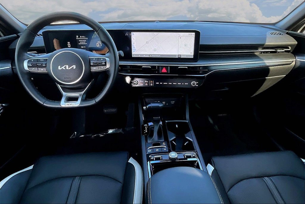 Used 2025 Kia K5 GT-Line FWD image 9