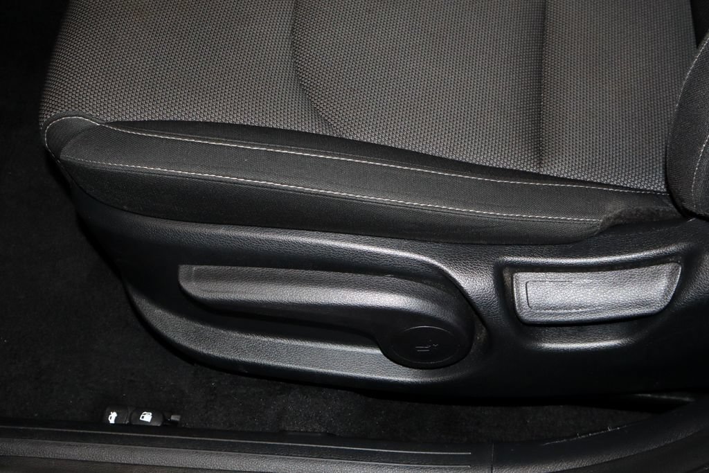 Used 2024 Kia Forte LXS FWD image 23