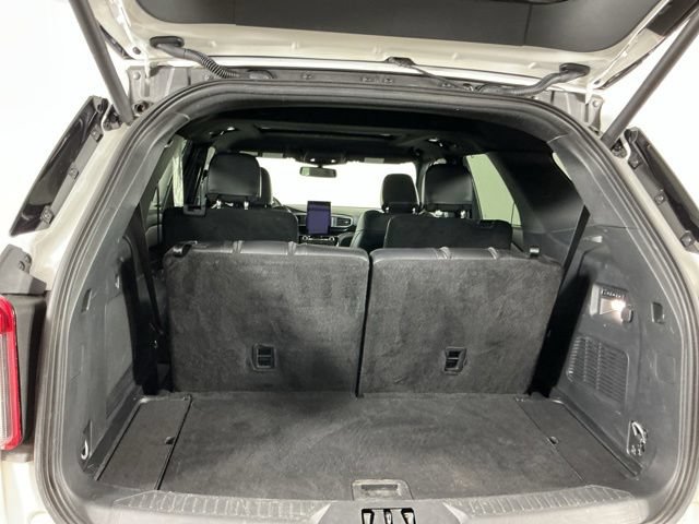 Certified 2024 Ford Explorer ST w/ Technology Package AWD/4WD image 31