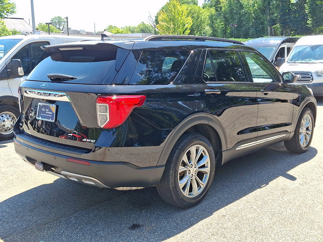 Certified 2023 Ford Explorer XLT w/ Equipment Group 202A AWD/4WD image 17