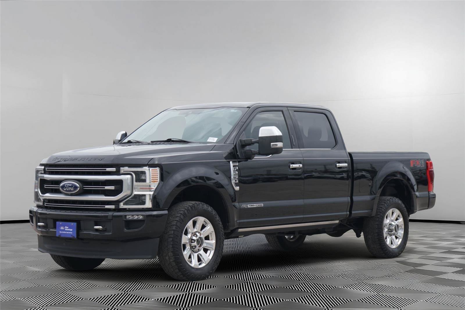 Certified 2020 Ford F250 Platinum w/ FX4 Off-Road Package AWD/4WD image 8