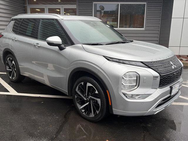Used 2022 Mitsubishi Outlander SEL image 8