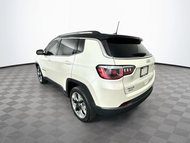 Used 2019 Jeep Compass Limited w/ Safety & Security Group AWD/4WD image 10
