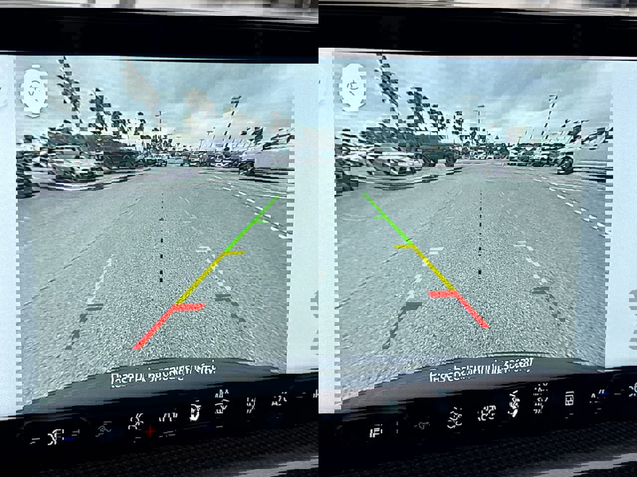 Certified 2025 Ford Escape ST-Line w/ Tech Pack #1 image 23