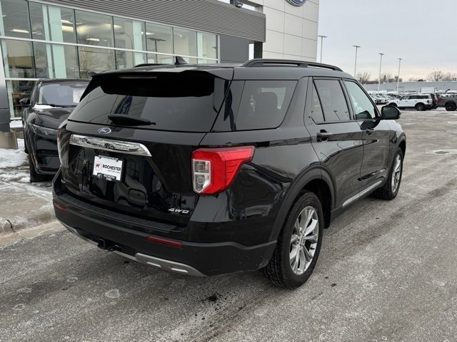 Certified 2023 Ford Explorer XLT w/ Equipment Group 202A image 38
