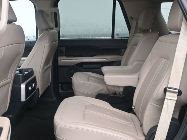 Certified 2024 Ford Expedition Limited AWD/4WD image 5