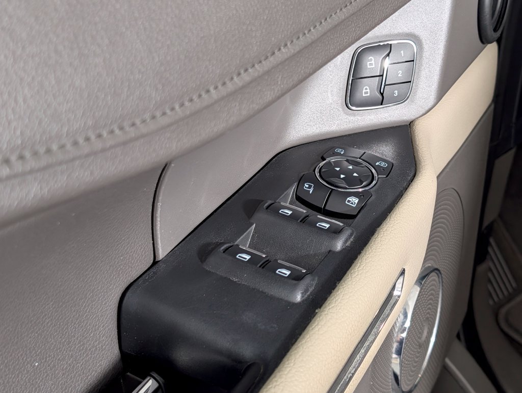 Certified 2021 Ford Expedition XLT RWD image 28