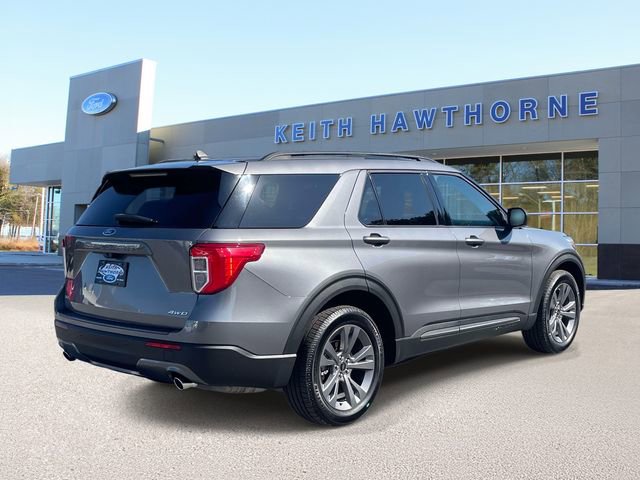 Certified 2021 Ford Explorer XLT w/ Equipment Group 202A AWD/4WD image 6