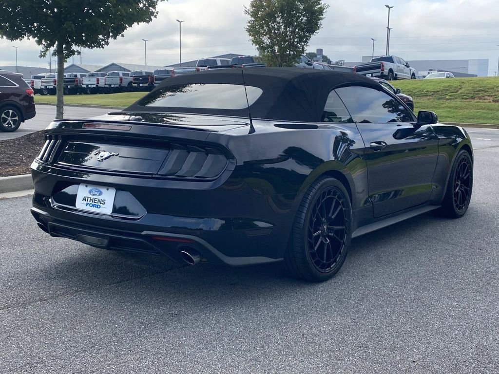Certified 2022 Ford Mustang Premium RWD image 3