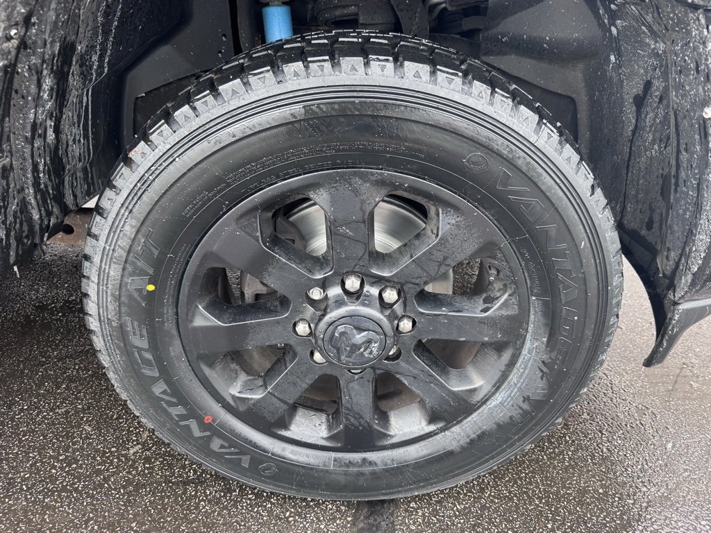 Used 2019 RAM 2500 Big Horn w/ Black Appearance Package image 47