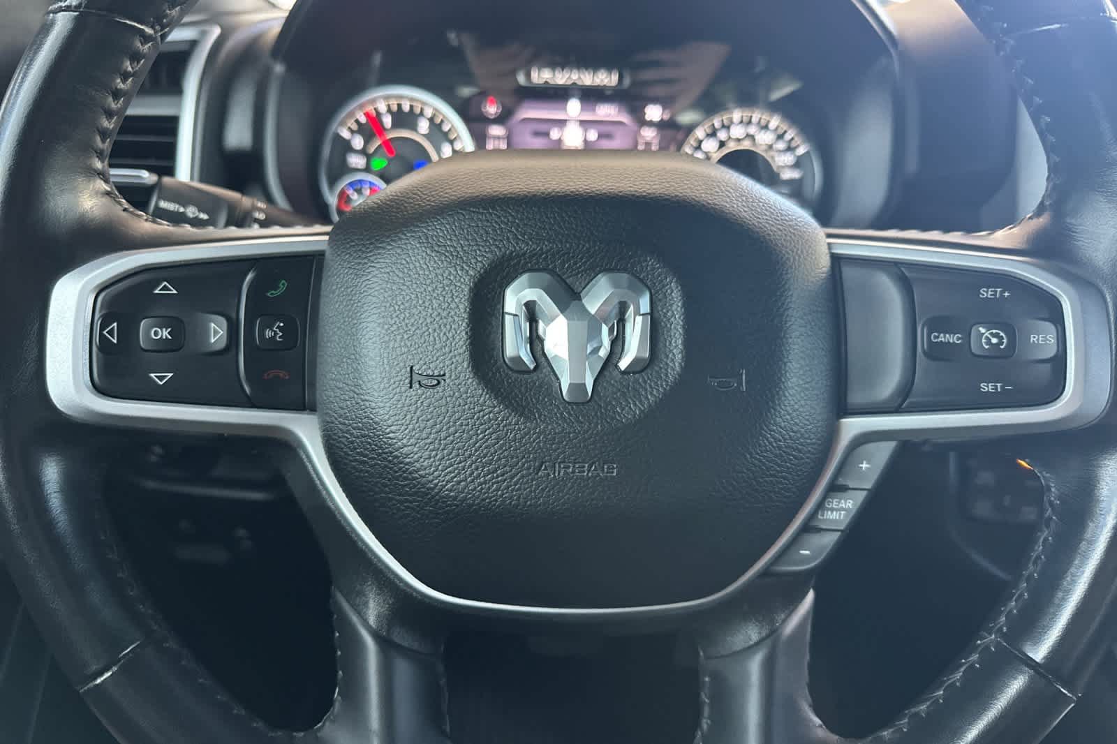Used 2023 RAM 1500 Big Horn AWD/4WD image 23