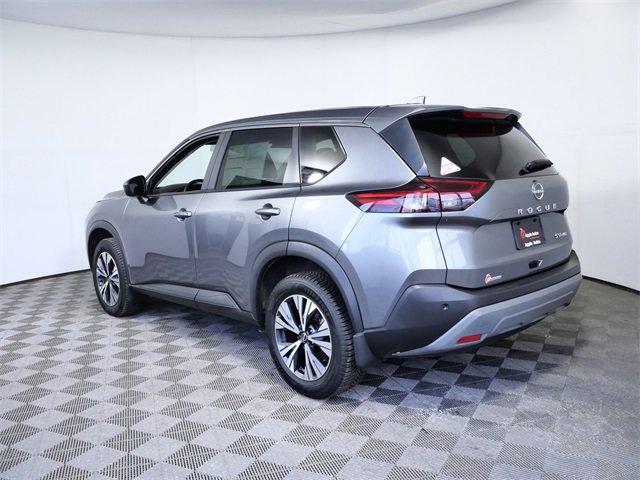 Used 2023 Nissan Rogue SV image 6