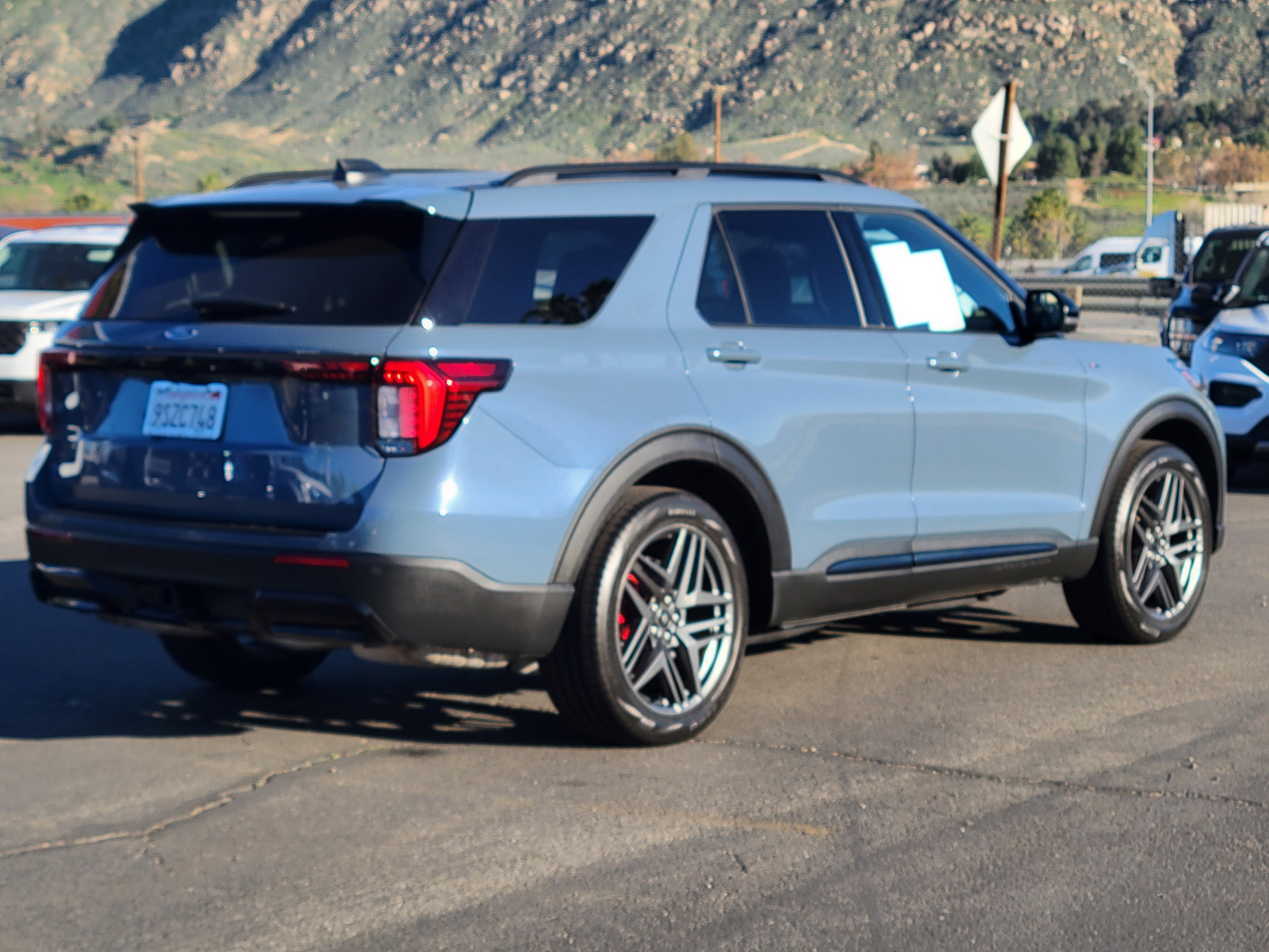 Certified 2025 Ford Explorer ST-Line w/ Premium Package image 2