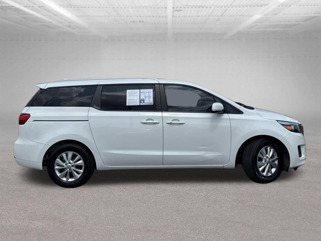 Used 2018 Kia Sedona LX w/ LX Essentials Premium Package FWD image 53