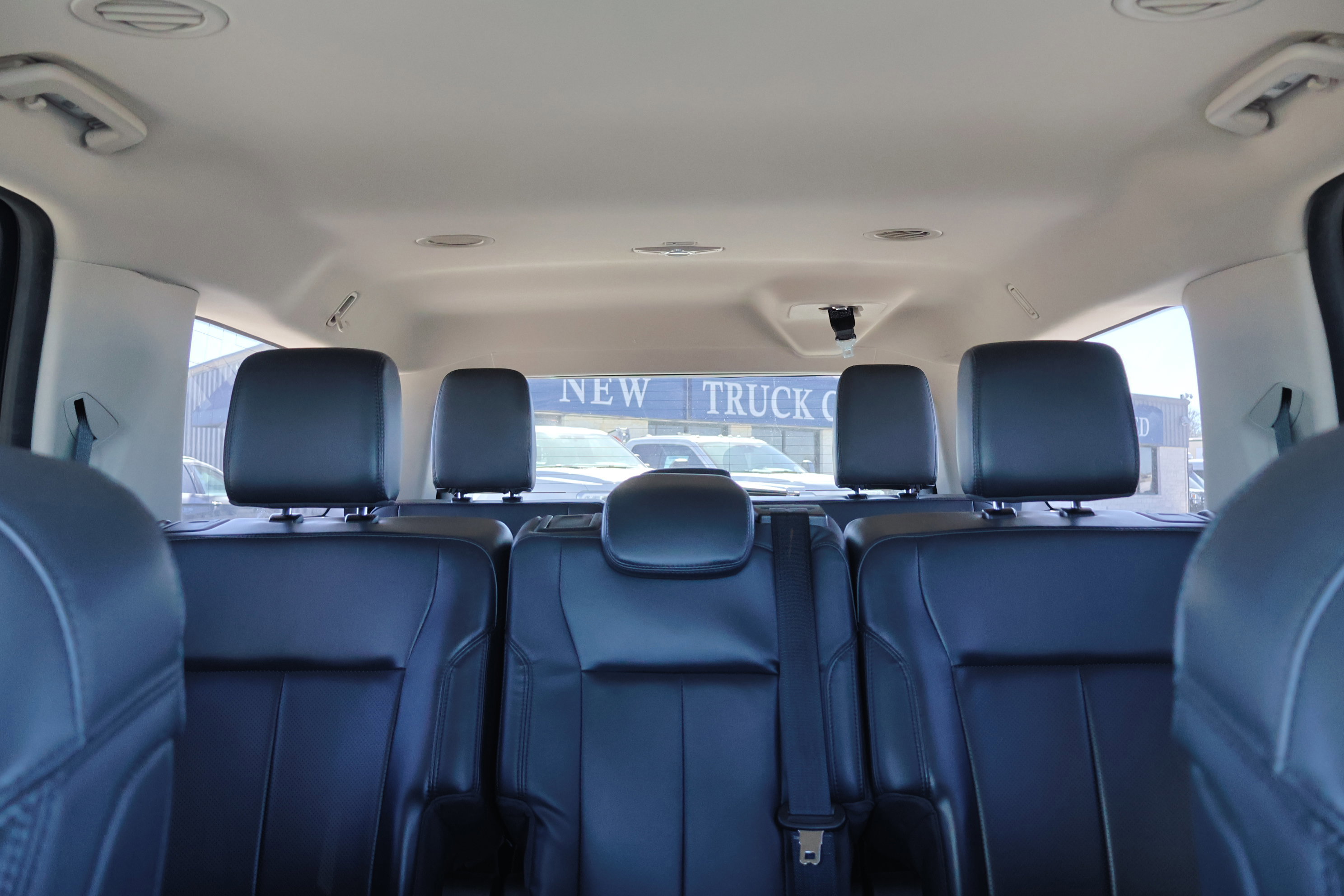 Certified 2024 Ford Expedition Max XLT image 28