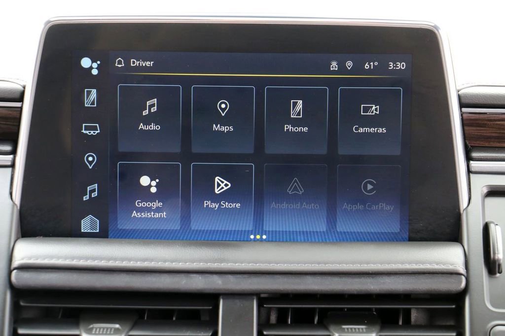 Used 2022 Chevrolet Suburban Z71 w/ Luxury Package image 31