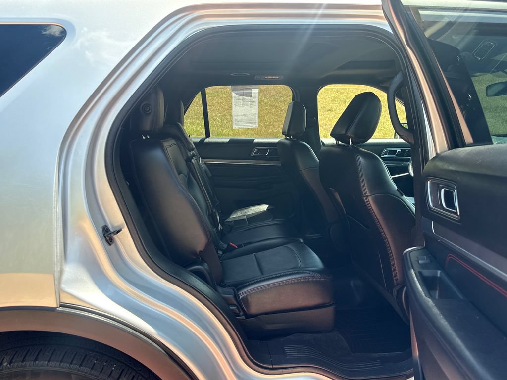 Certified 2018 Ford Explorer Sport AWD/4WD image 25