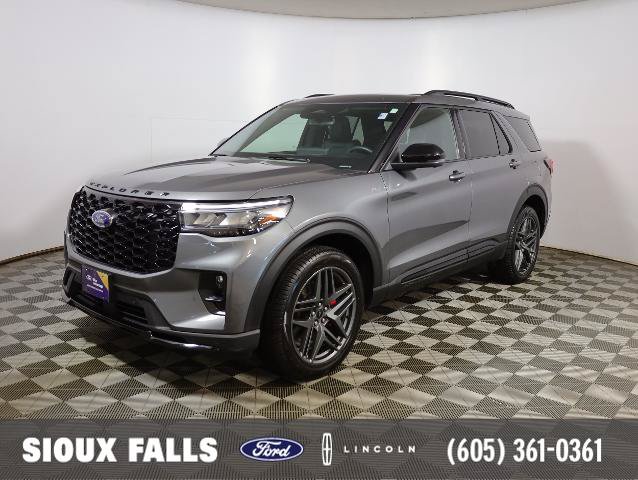 Certified 2025 Ford Explorer ST-Line w/ Premium Package AWD/4WD image 1