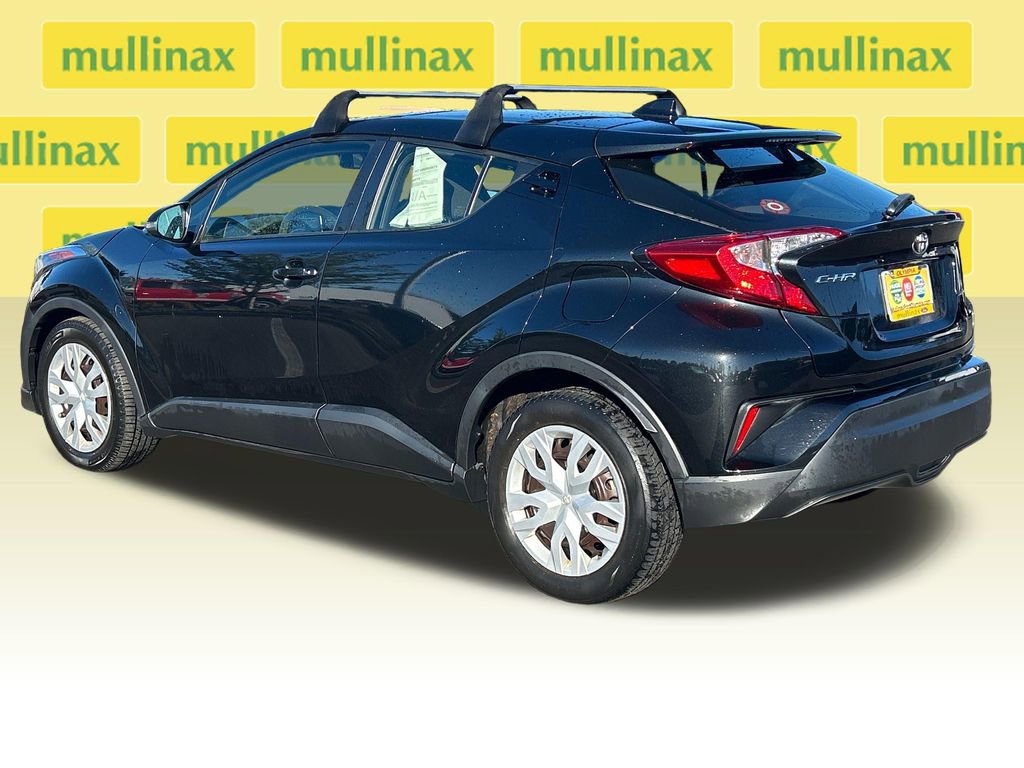 Used 2019 Toyota C-HR LE FWD image 12