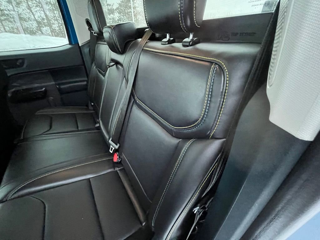 Certified 2025 Ford Maverick Lobo image 25