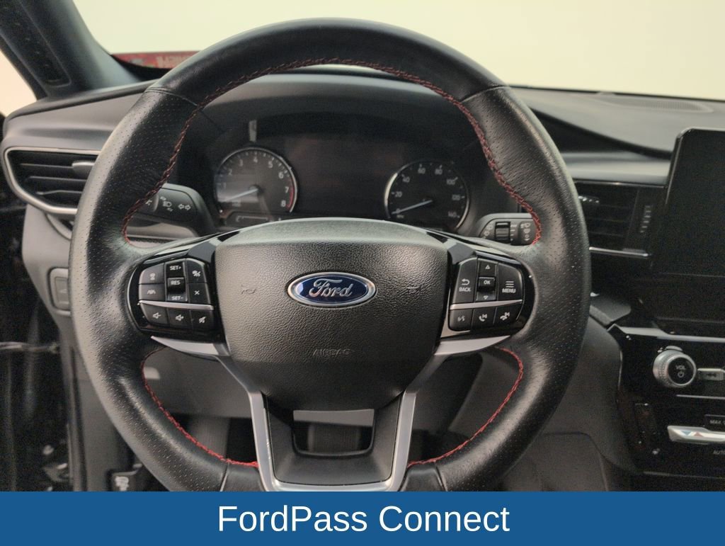 Certified 2023 Ford Explorer ST-Line w/ Class IV Trailer Tow Package image 43