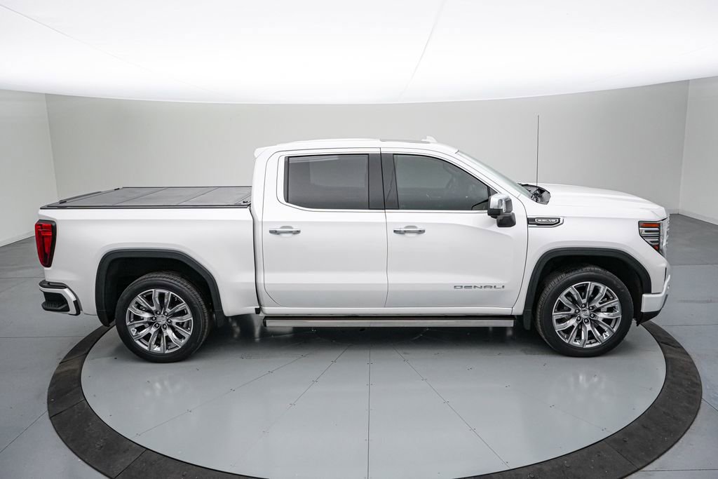 Used 2024 GMC Sierra 1500 Denali w/ Denali Reserve Package AWD/4WD image 4