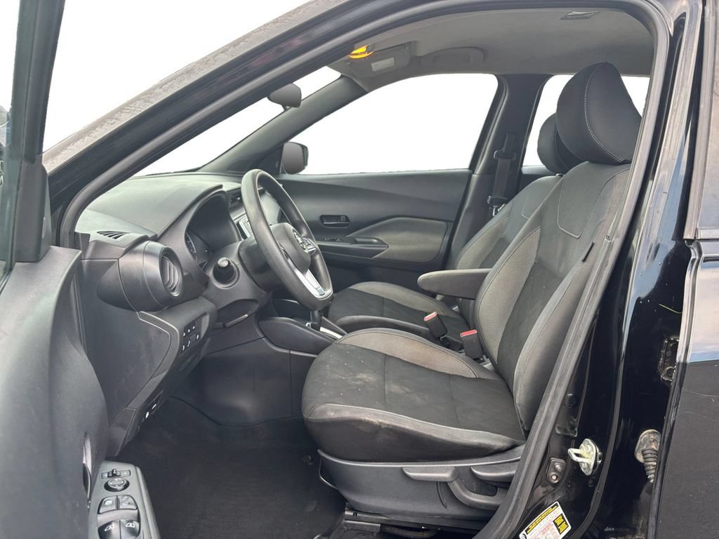 Used 2020 Nissan Kicks S FWD image 14