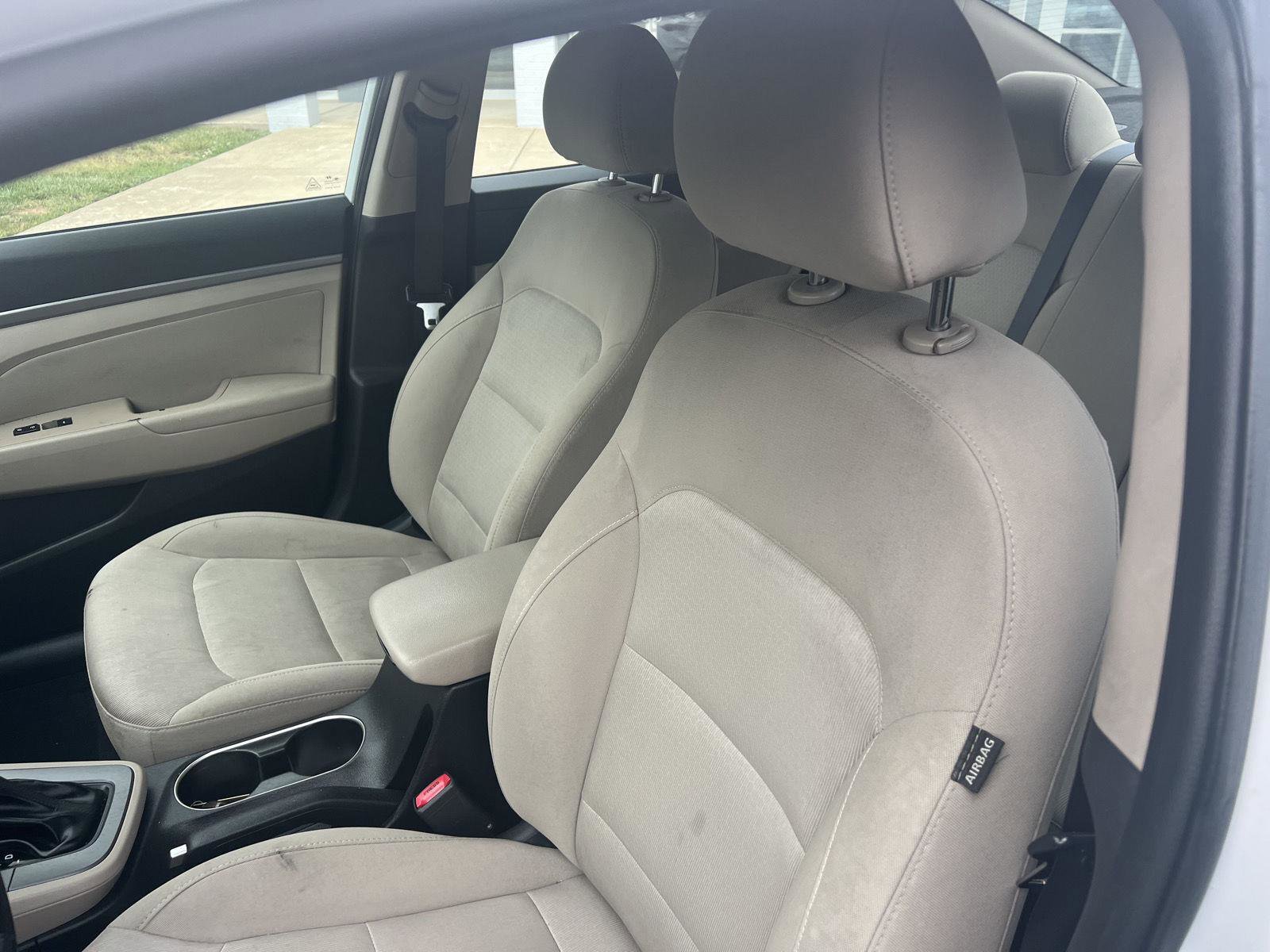 Used 2018 Hyundai Elantra Value Edition FWD image 10