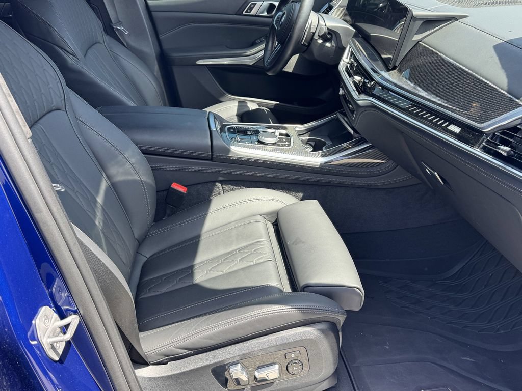 Used 2024 BMW X7 M60i w/ M Sport Professional Package AWD/4WD image 8